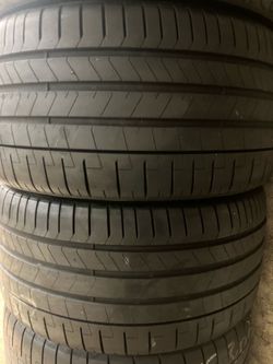 Tires 285-30r20 Pirelli
