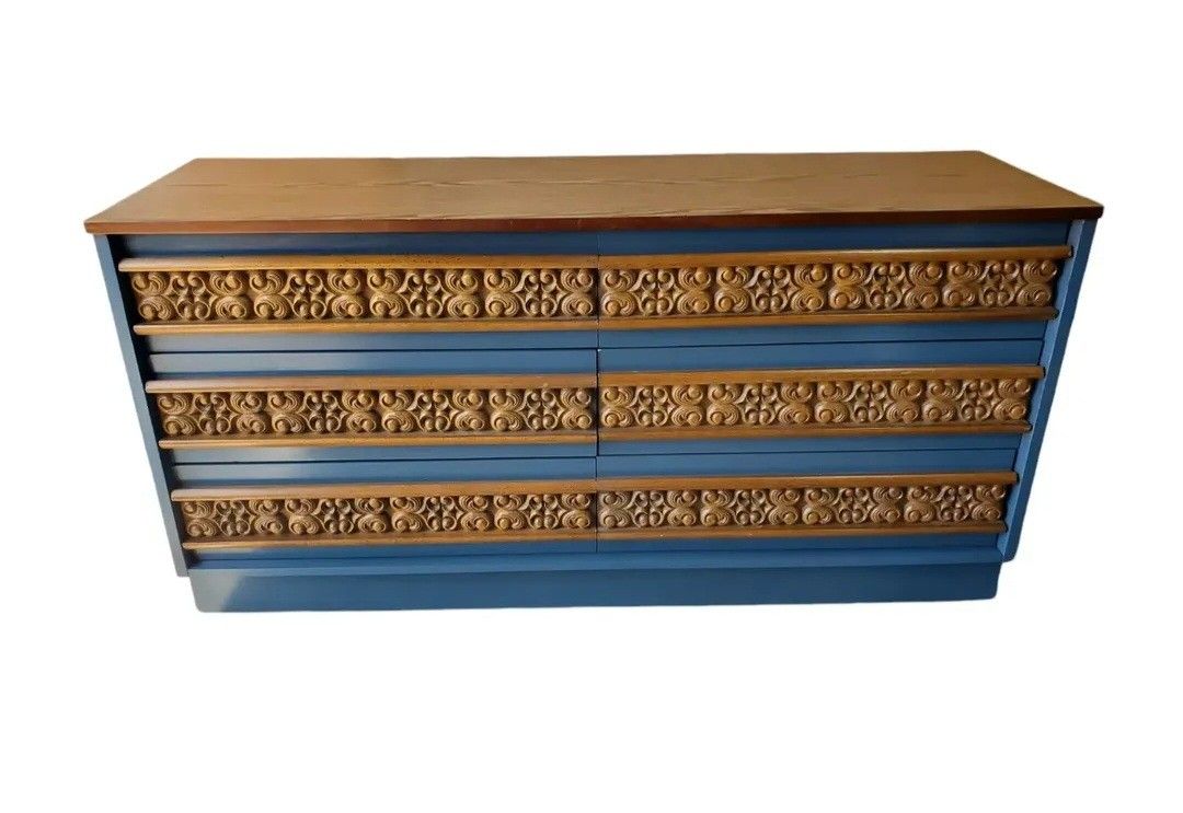 MID CENTURY GENTLEMAN GREY DRESSER $500 (GOOD CONDITION)