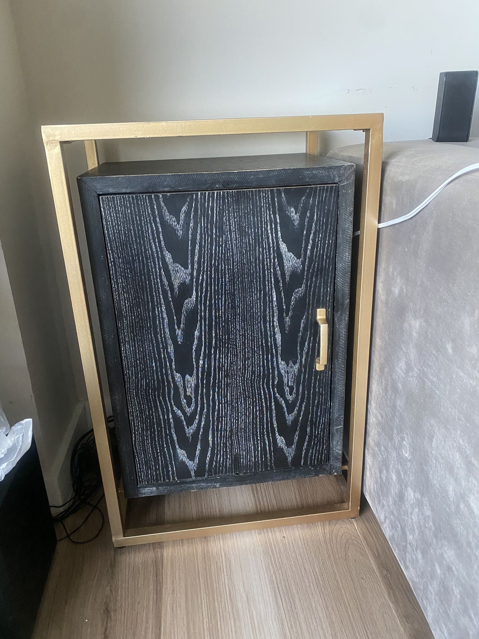 Modern Night Stand /side Table