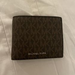 MICHAEL KORS • WALLETS AND CARDHOLDERS