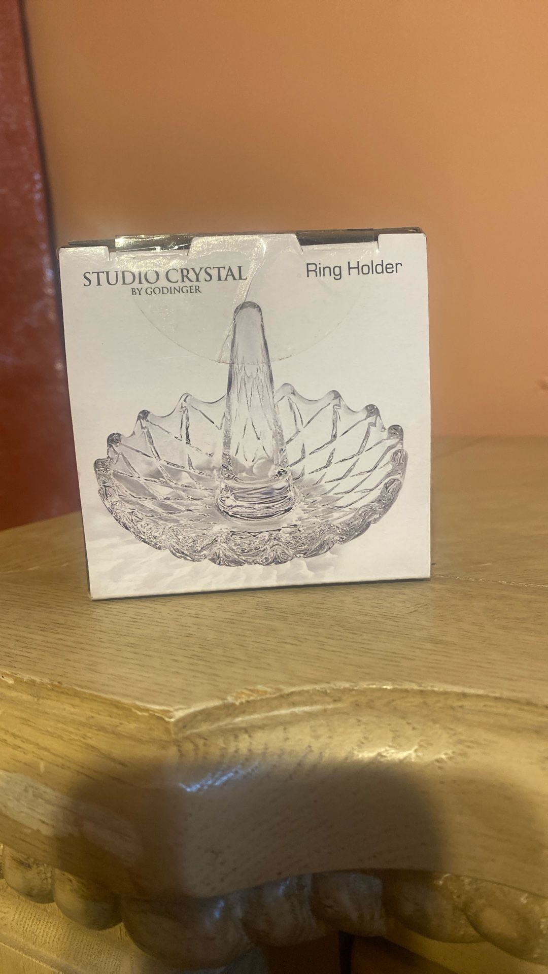Crystal Ring Holder