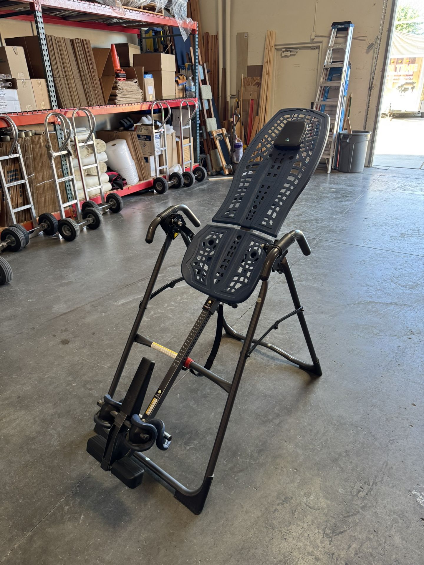 Teeter Inversion Table