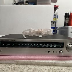 Fisher Studio Standard AM/FM Stereo Tuner Model FM-2121 With FM antenna 