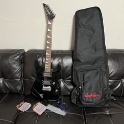 Jackson Guitar Idk Much About Guitars ( Very Flexible With Price)