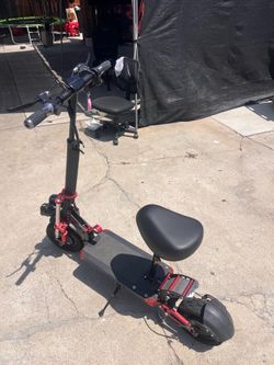 Electric scooter