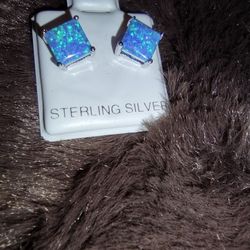 Opal Silver Earrings 