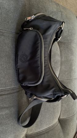 Victoria’s Secret/ Pink purse