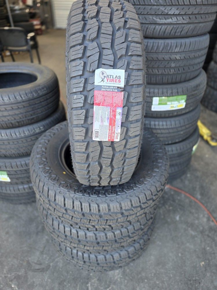 255/70R17 SET OF 4 NE WHITH INSTALLATION AND BALANCING