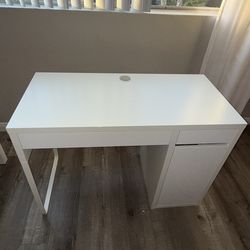 White desk