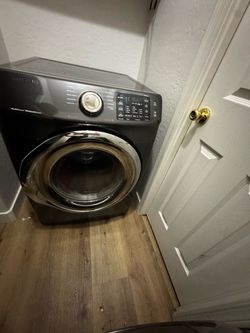 NEW SAMSUNG WASHER AND DRYER