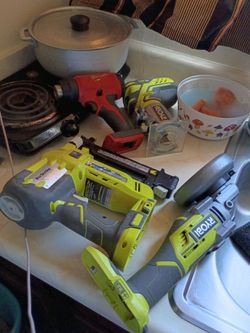 Power tools no batteries
