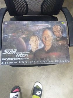 Star trek game of trivia,