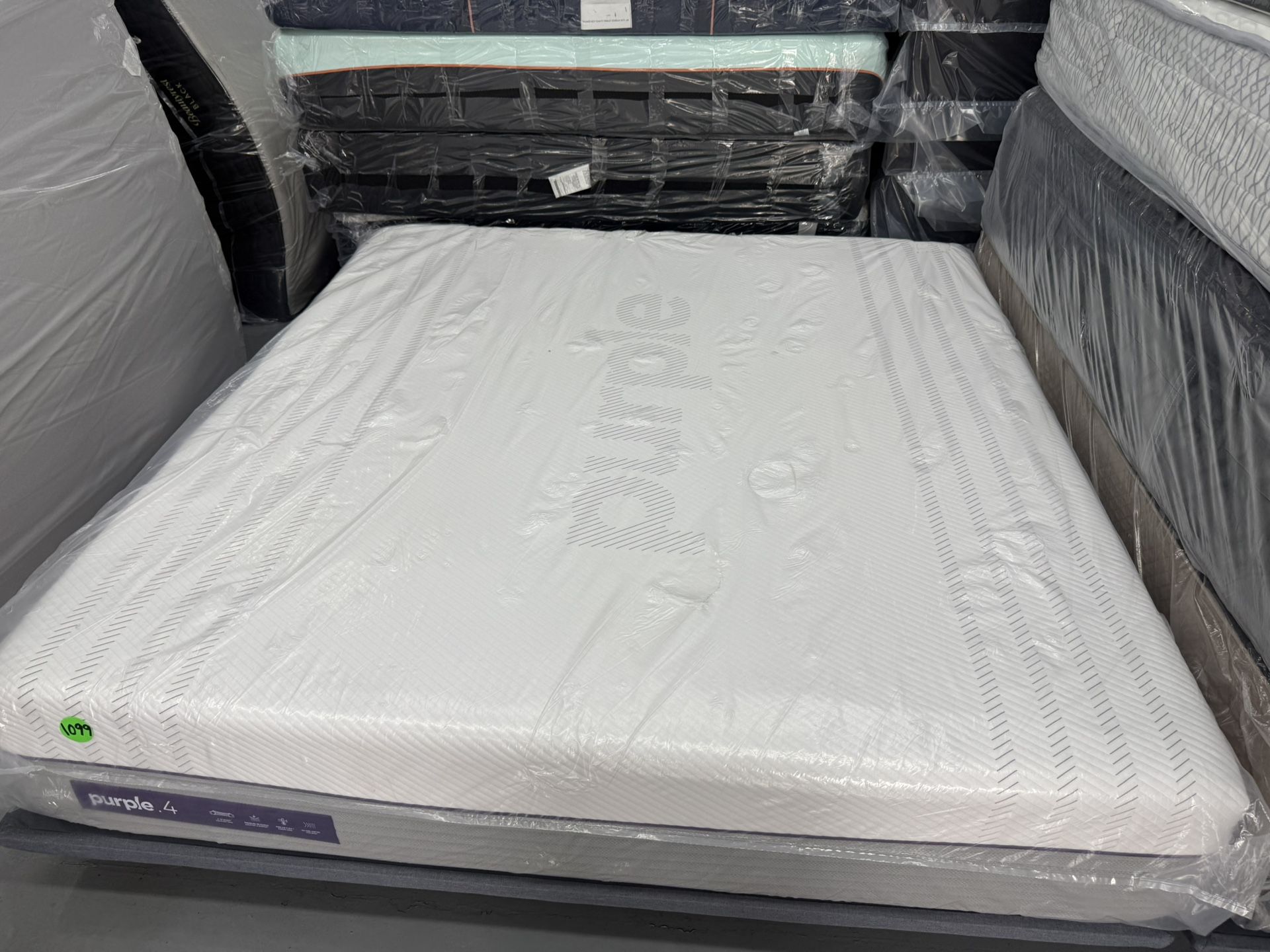 KING SIZE PURPLE .4 MATTRESS & BOX SPRINGS BED SET