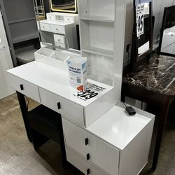 VANITY SALE!  BRAND NEW Vanity Set with Touch Screen Mirror & Black Stool (Reg. $390).  ASSEMBLED FREE!! 