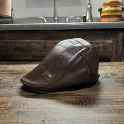 European Bret Hat🙂Size M/L 56-60cm(PU Leather)🆕 