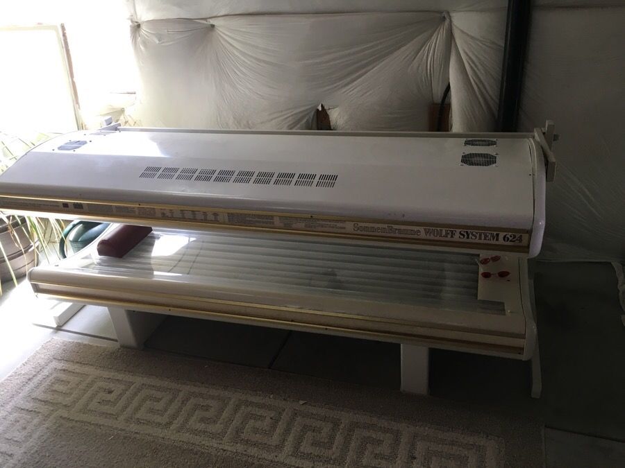 SonnenBraune Wolff system tanning bed