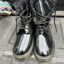 Dr. Doc Martens Luana Black Combat Boots Women's Size 6 US .