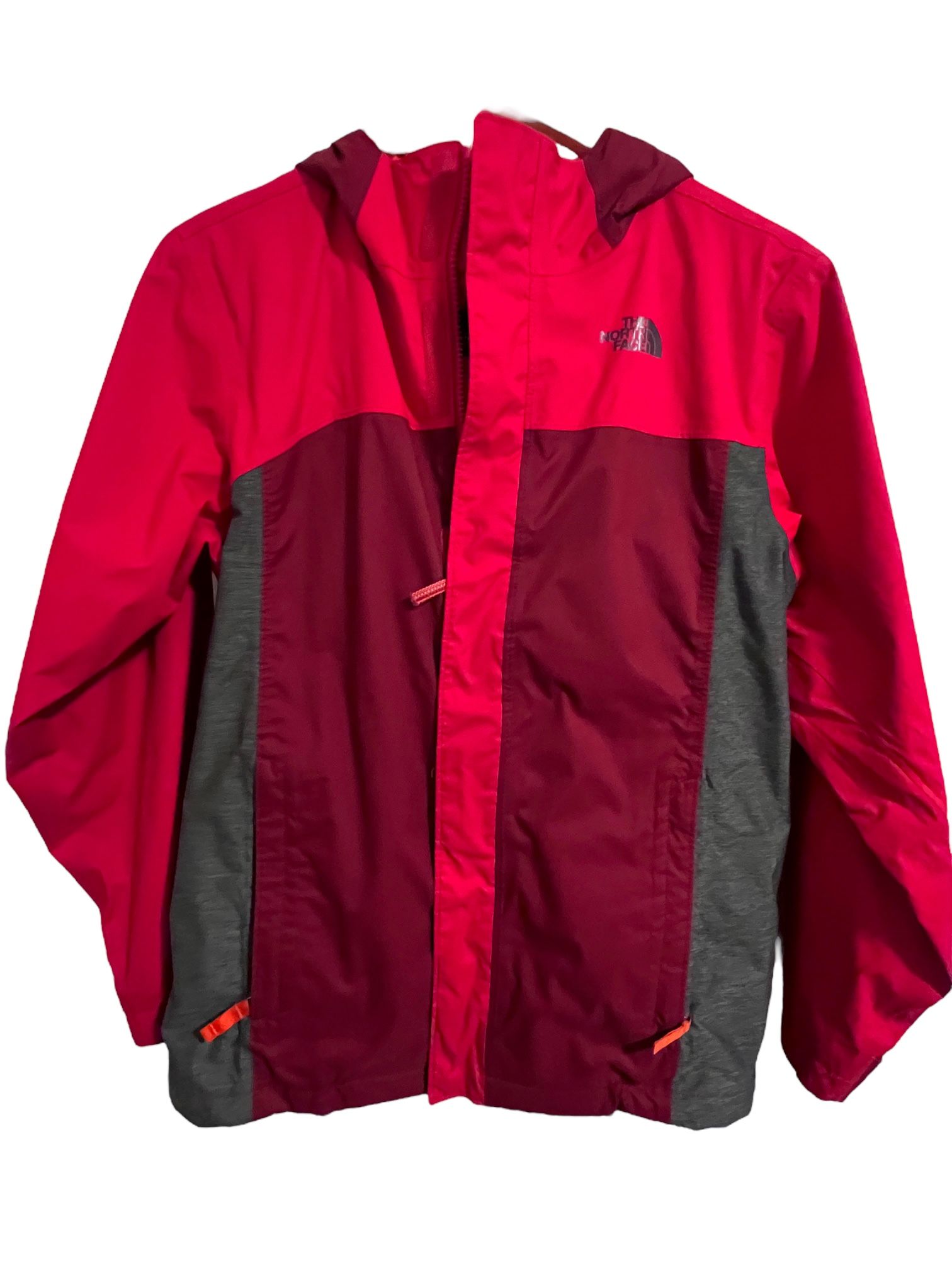 The North Face Boys Dry vent Rain Jacket in Red Size L 14/16