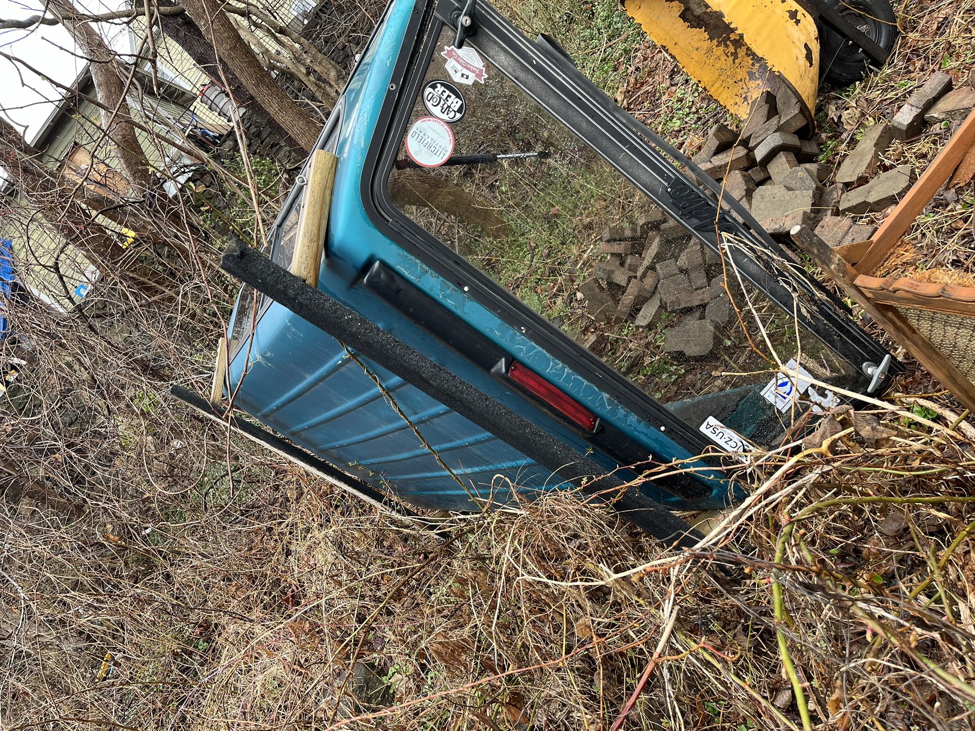 Chevy S-10 Truck Bed Cap