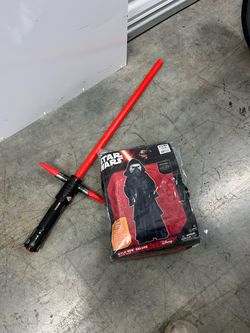 Star Wars Kylo Ren deluxe kids Costume Small