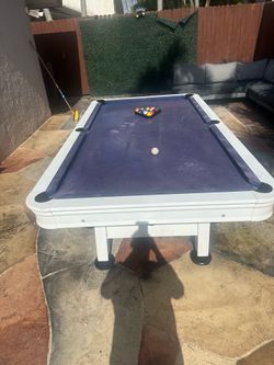 Pool table