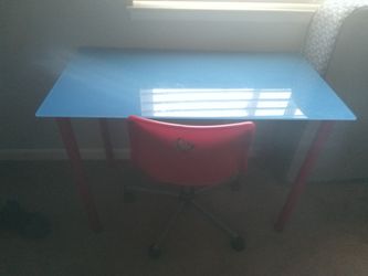 Kids Desk And Chair