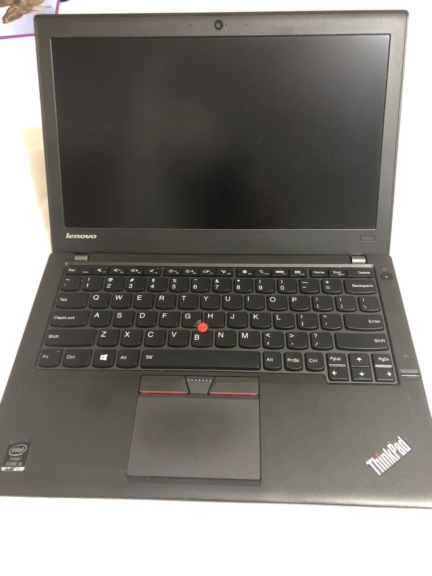 Lenovo Laptop 500GB SSD 8GB RAM in Excellent Condition