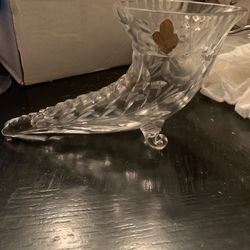 Vintage Crystal Cornucopia Deep Cut Vase