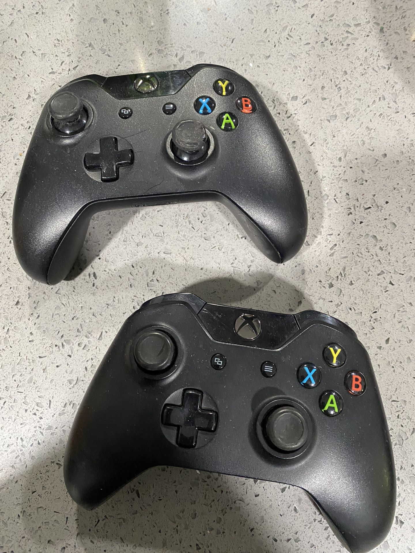 Xbox One Controllers! 