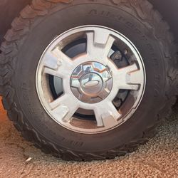 🔥 4 BFGoodrich All-Terrain T/A Tires + Rims (Great Condition) 🔥