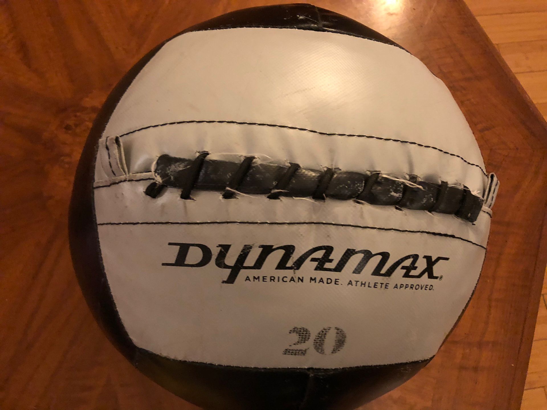 20 lbs Medicine Ball