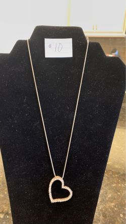 18 inch silver tone chain with beautiful stone studded HEART