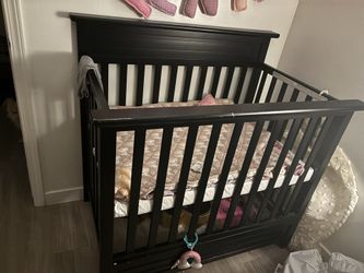 Baby crib