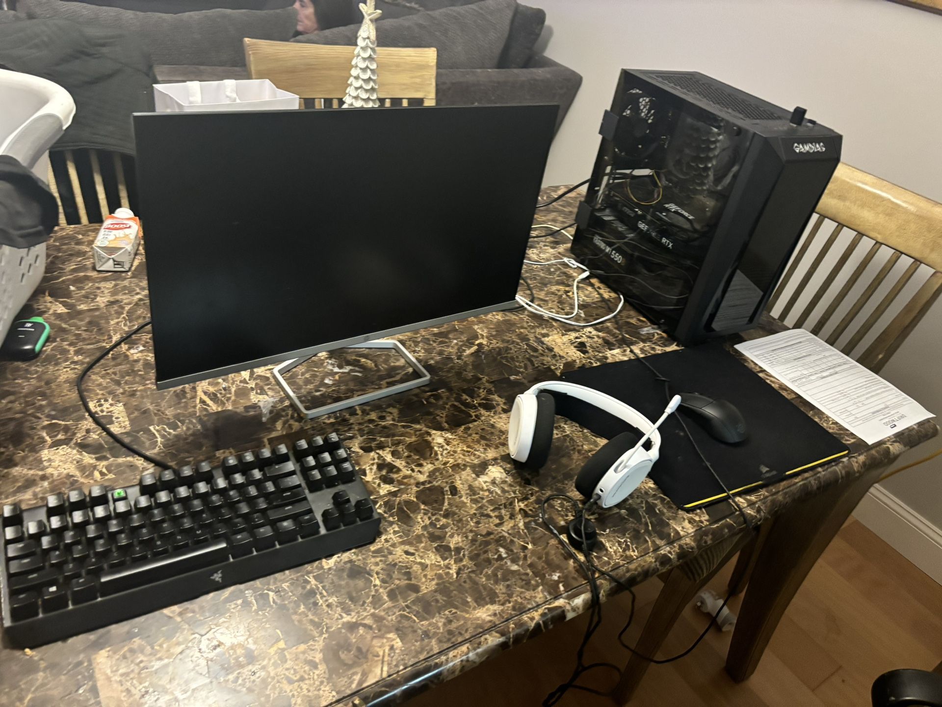 Pc + Full Setup And Monitor