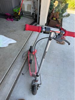 Razor electric scooter
