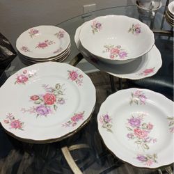 China Plates And Bowls From Poland