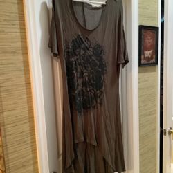 Indigo Thread Co. Green T-Shirt Tunic Size Medium
