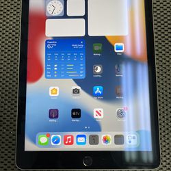 Apple iPad Air 2 16GB 9.7” - WiFi Only -