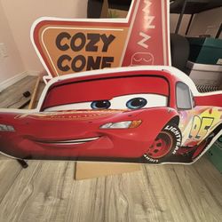 Standup - Disney Pixar's Cars