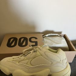 YEEZY Super Moon Yellow 