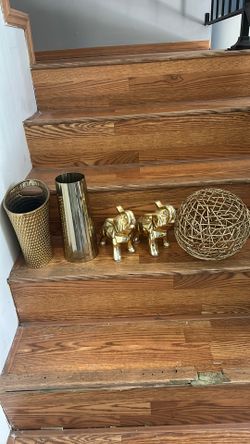 Gold Decorations