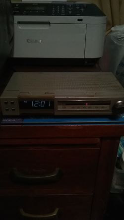 Magnavox.