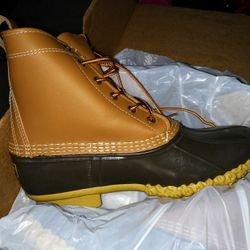 L.L. Bean Men's rain/snow boots (New)