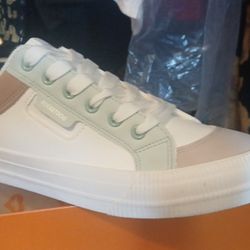 Size 11