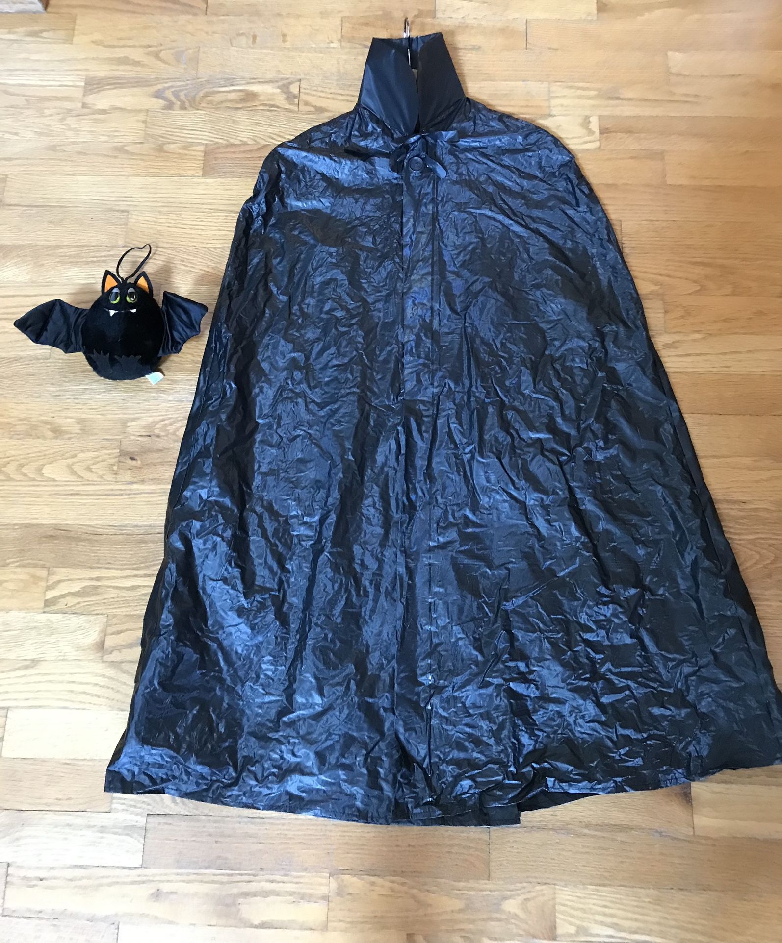 Fun Halloween Set: Dakin Squeaking Bat & Kids Dracula Cape.