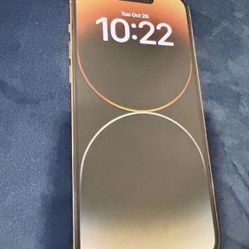 iPhone 14 Pro Max  128GB    Abierto Para Cualquier Compañía Como Nuevo  $550