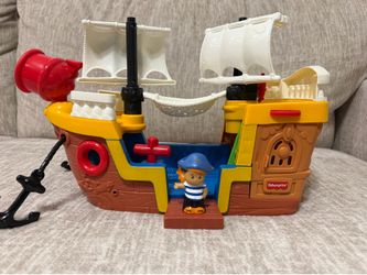 Fisher Price Little People Pirate Ship