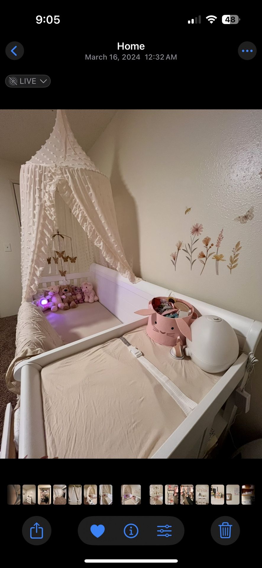 DaVinci Crib, White 4-1 Convertible