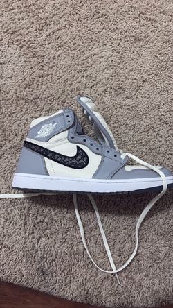 Air Jordan 1 High Dior Collaboration Sneaker