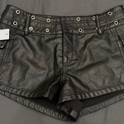 Princess polly shorts 